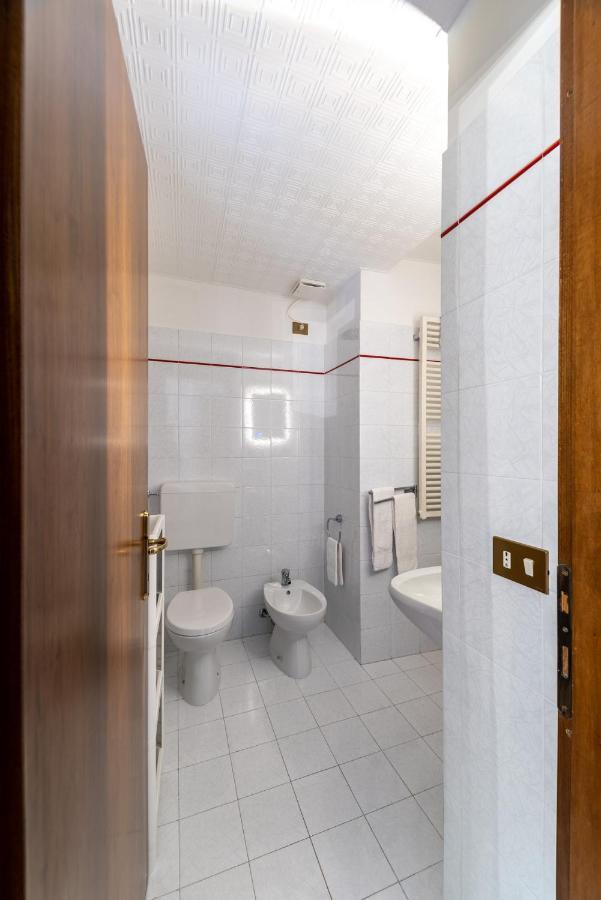 Centro Storico - Leonardo House Lägenhet Bergamo Exteriör bild