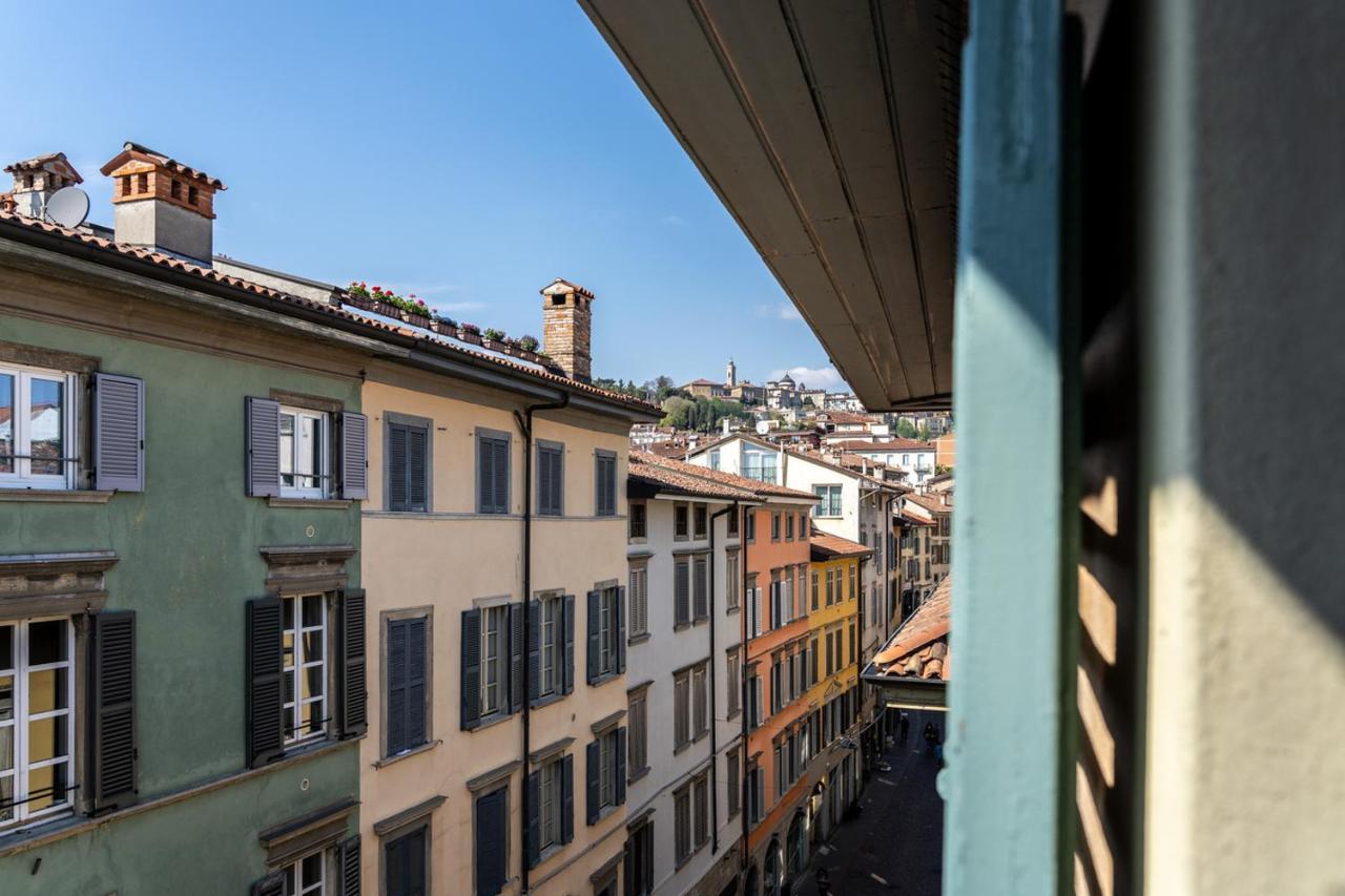 Centro Storico - Leonardo House Lägenhet Bergamo Exteriör bild